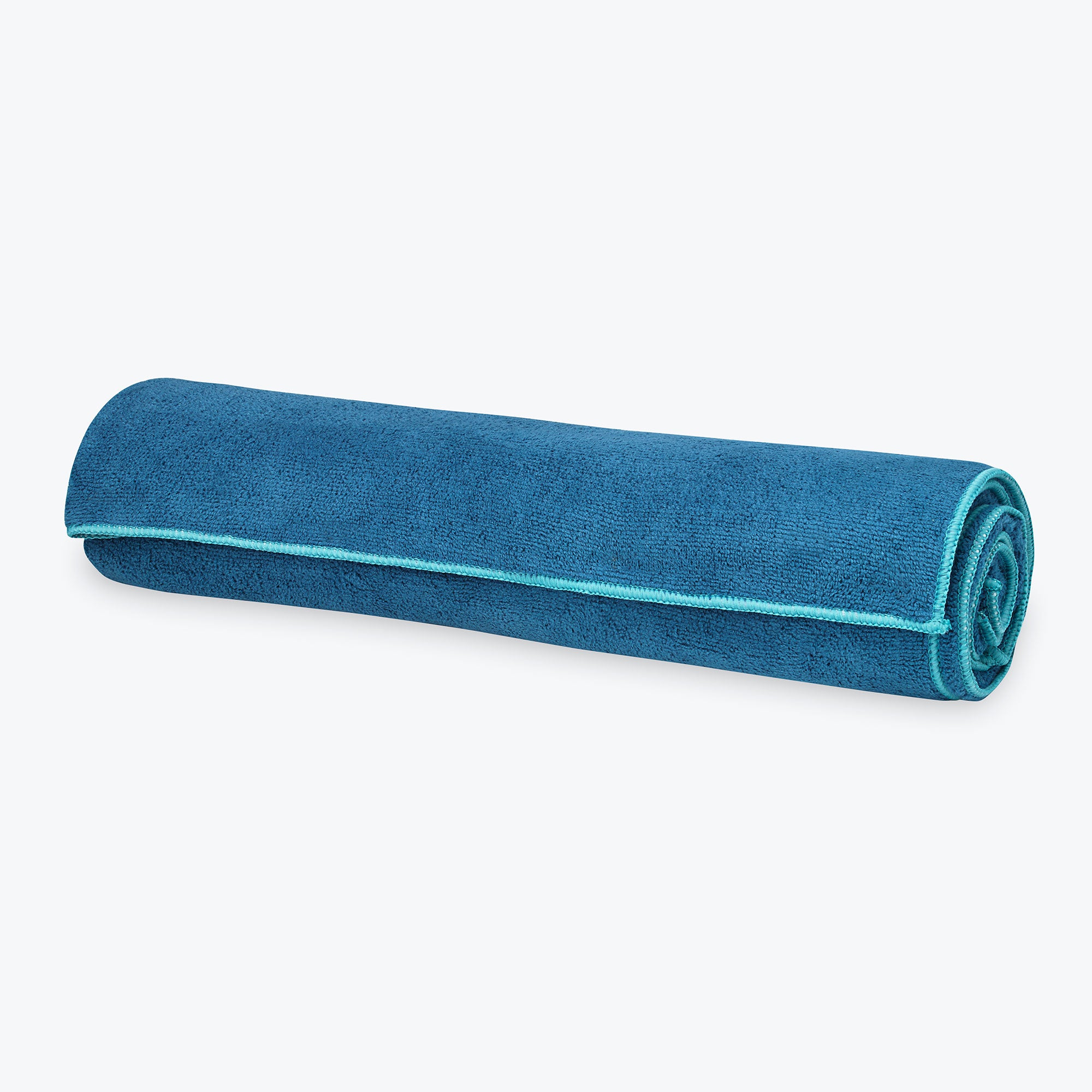 05-62918_STAY-PUT-YOGA-TOWEL-LAKE_A.jpg