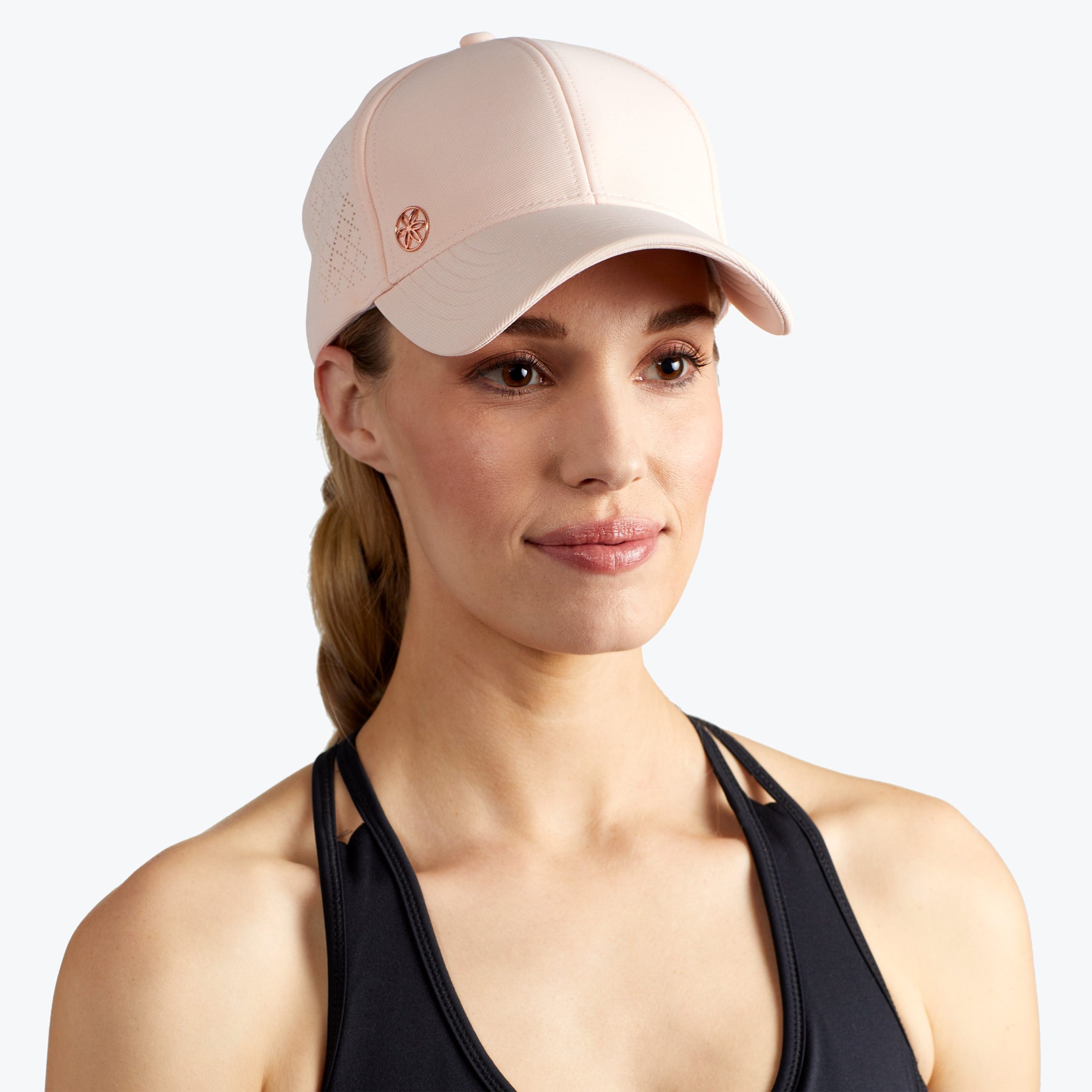 05-63751_WANDER-BREATHABLE-GEO-HAT-BLUSH_A_841e96c8-ea7b-43f0-b05c-0605eb87105b.jpg
