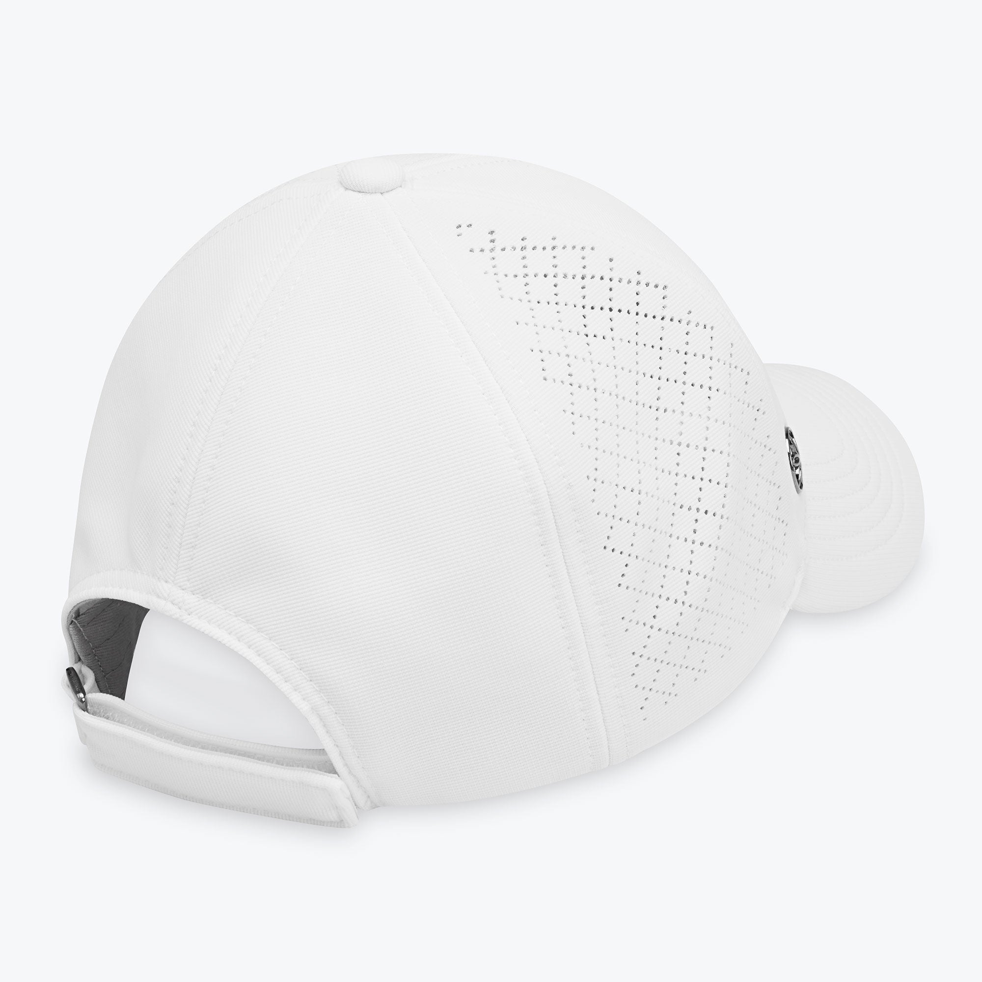 05-63918_WANDER-BREATHABLE-GEO-HAT-WHITE_B.jpg