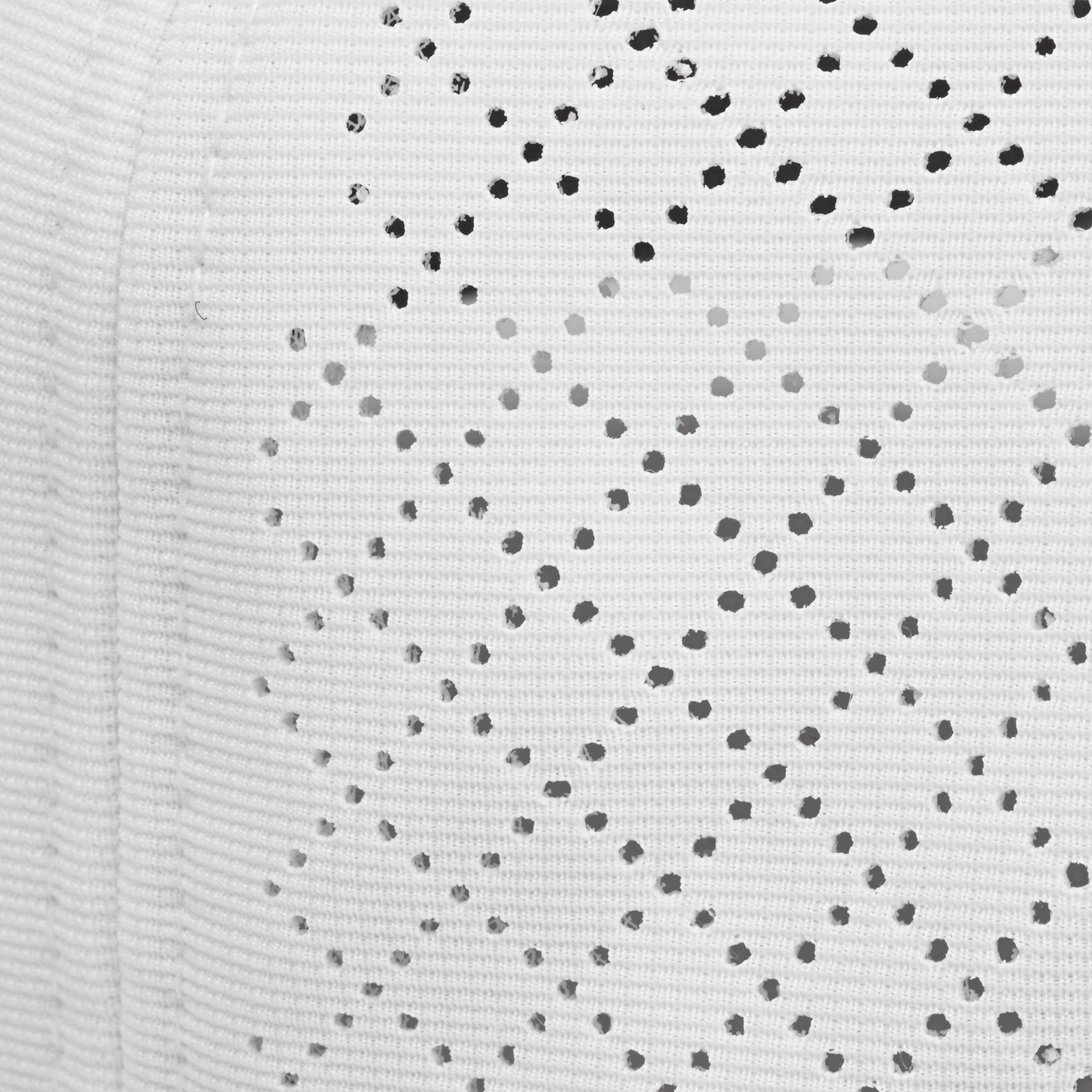 05-63918_WANDER-BREATHABLE-GEO-HAT-WHITE_C.jpg